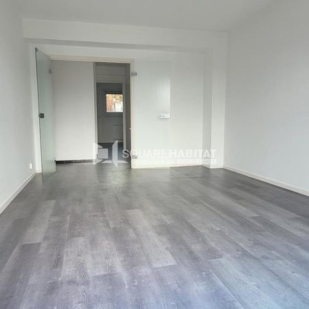 Location Appartement 2 pièces 47m² HAZEBROUCK 59190 - Photo 4