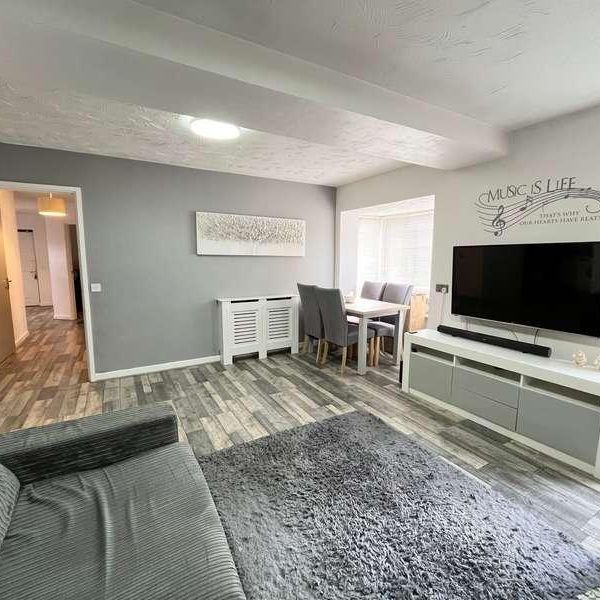 Nicholson Grove, Grange, MK8 - Photo 1