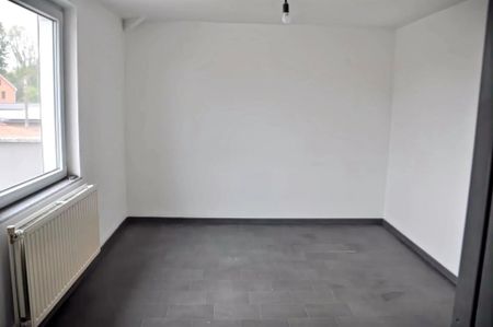 RUSTIG GELEGEN APPARTEMENT VAN 96M² MET RUIM TERRAS IN LANAKEN - Photo 3