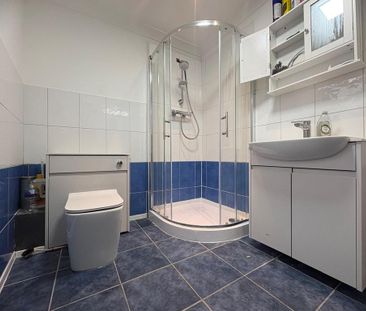 Studio to rent - Photo 6