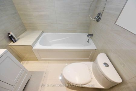 For Lease - 31 Griggsden Avenue, Toronto, Ontario - Photo 3