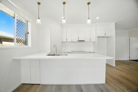 5 Dugong Crescent, Deception Bay QLD 4508 - House For Rent | Domain - Photo 3