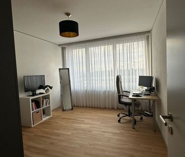 APPARTEMENT DE 3 PIÈCES À CHAM (ZG), MEUBLÉ, TEMPORAIRE - Foto 6