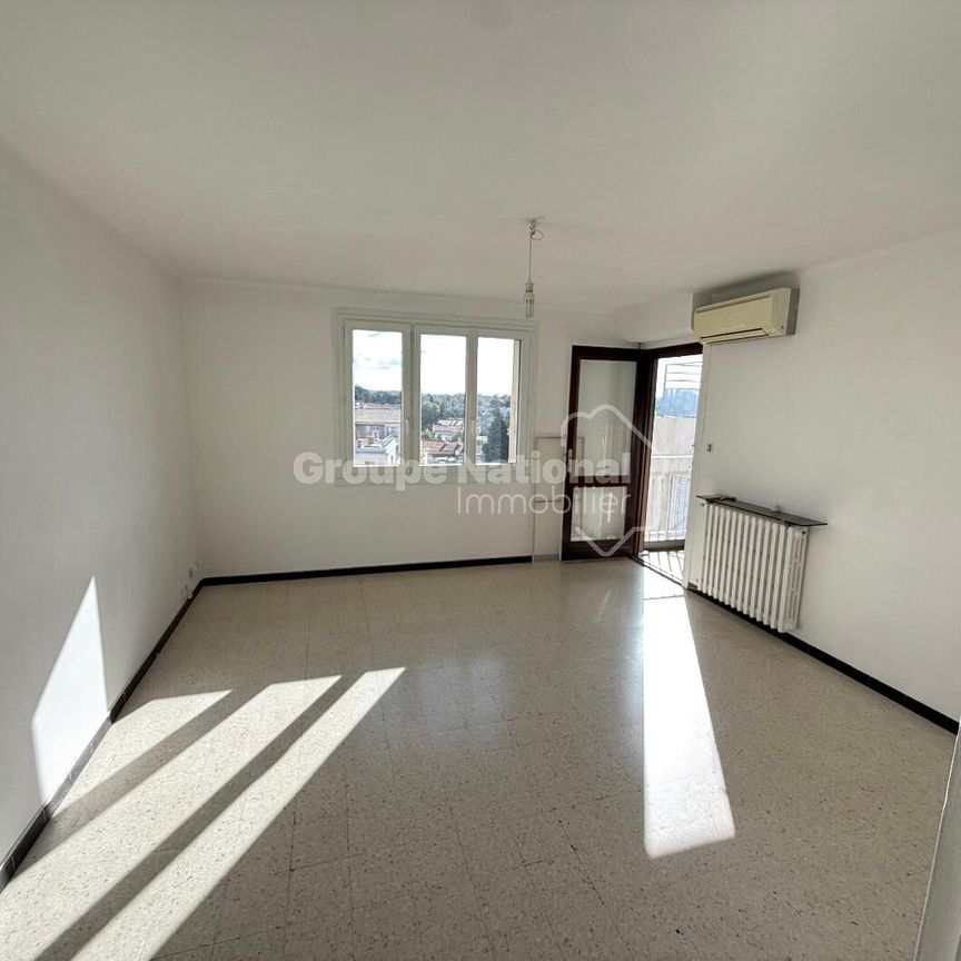 LE PONTET, appartement type 3, 74 m², - Photo 1