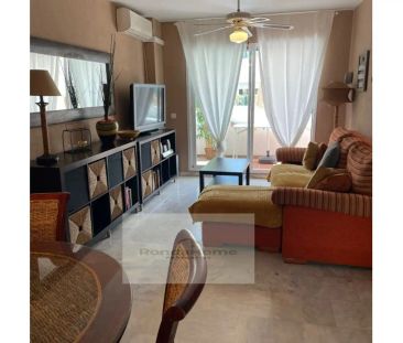 Piso de alquiler en Calle Poseidon, Nueva Torrequebrada - Photo 2