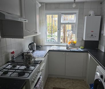 Room in a Shared House, Kings Road, N22 - Photo 1