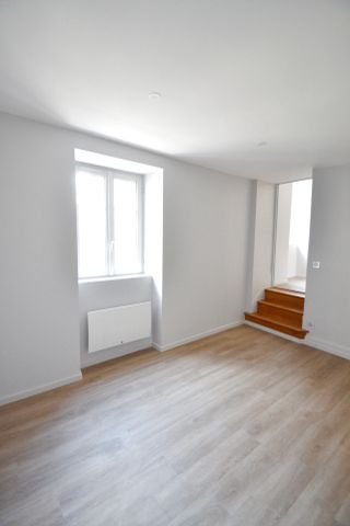 Location Appartement 3 pièces 84m² GANNAT 03800 - Photo 4