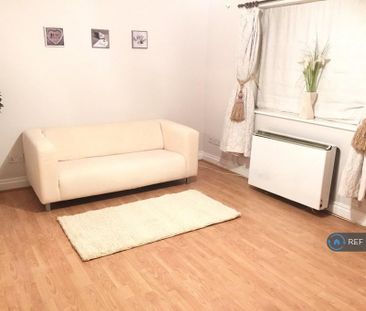 1 bedroom maisonette to rent - Photo 1