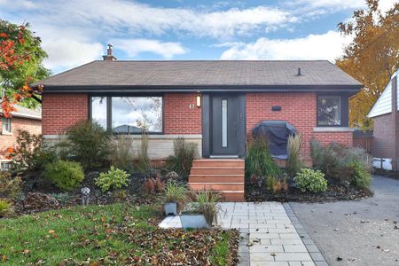 For Lease - 47 Castlefield Drive Unit# Upper, Hamilton, Ontario - Photo 4