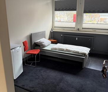 WG Zimmer im Norden von München zu vermieten - Foto 1