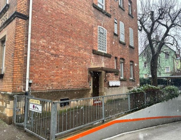 Möbliertes Zimmer in zentraler WG - Photo 1