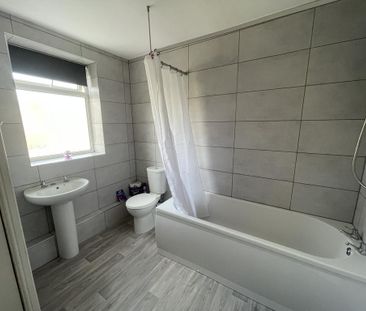 2 bedroom terraced house to rent - Photo 6