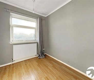 3 bedroom maisonette to rent - Photo 1