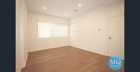 NO CARPET(TIMBER) Two Bedroom APT in Lidcombe 7 mins walk to Lidcombe Train Station. - Photo 3