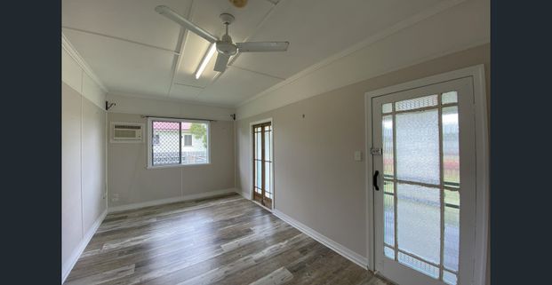 Cozy 3 Bedroom Home with All the Comforts - Photo 1
