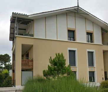 Location Appartement 3 pièces 62m² MARTIGNAS SUR JALLE 33127 - Photo 1