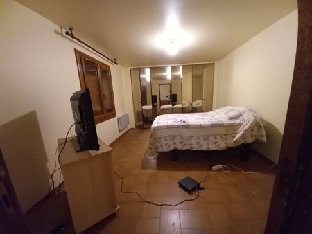 Location Appartement 2 pièces 53m² ROQUEVAIRE 13360 - Photo 2