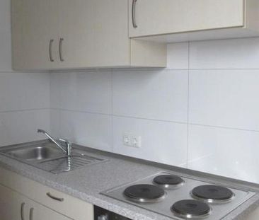 Ein Traum: 3-Zi-Dachgeschosswohnung am Südfriedhof, Badewanne, Gart... - Photo 6