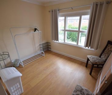 3 bedroom terraced house to rent - Photo 5