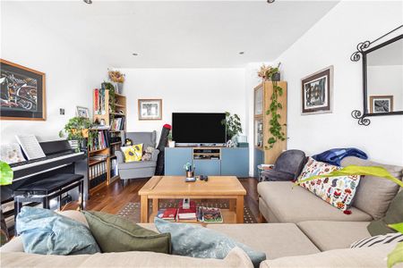 St. John’s Avenue, Putney, SW15 2AJ - Photo 3