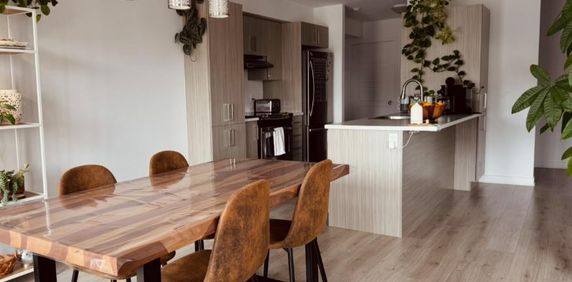 Logement 4 1/2 + bureau - Janvier 2026 - Photo 2