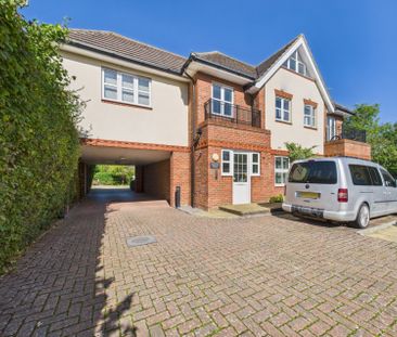 16-18 Littleton Road, 16-18 Littleton Road, Ashford,TW15 - Photo 5