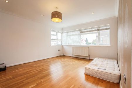 2 bedroom maisonette to rent - Photo 5