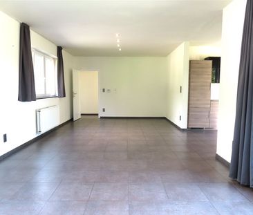 TE HUUR: Nieuwbouwappartement met 2 slaapkamers te Koersel! - Photo 4