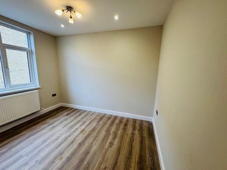 3 bedroom maisonette to rent - Photo 5