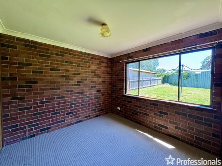 1/89 Albert Street, Nowra NSW 2541 - Photo 3