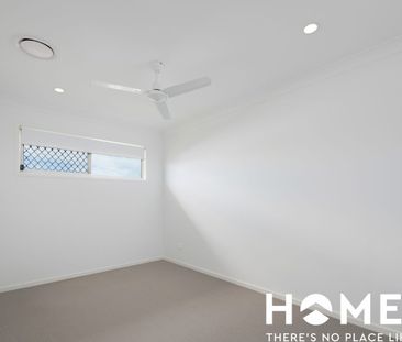 Fully ducted townhouse in a Prime Location - Photo 3