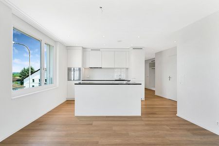Moderne 3.5-Zimmer-Wohnung mit Balkon - Foto 2