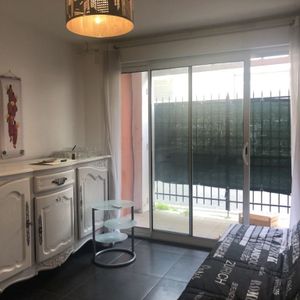 APPARTEMENT A LOUER MONTELIMAR 1 PIECE 19.84 M² - Photo 2