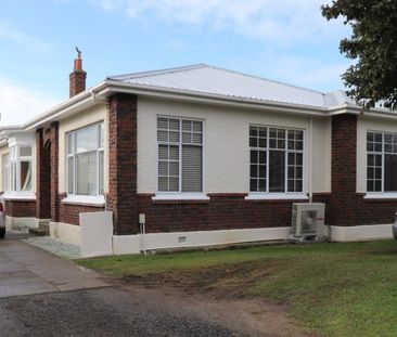 Small Bedroom in Shared House for Rent - Photo 1