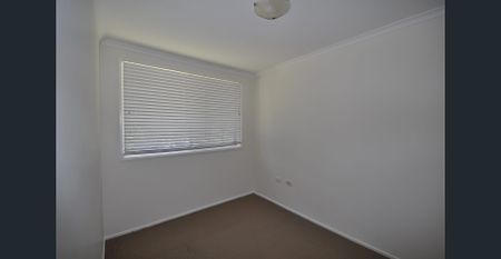 Convenient and Low Maintenance Living - Photo 4