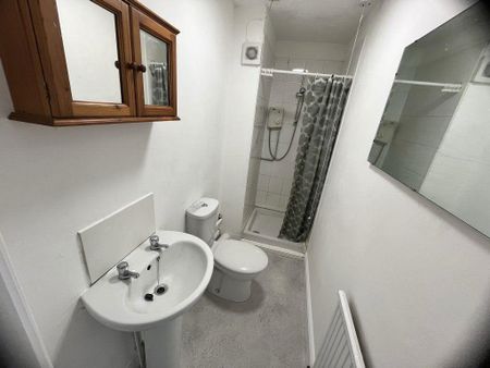 1 bedroom flat to rent - Photo 5