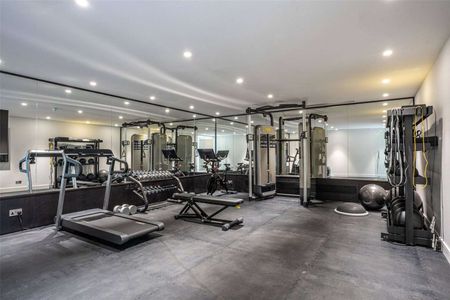Lyndhurst Gardens, London, NW3 5NR - Photo 3