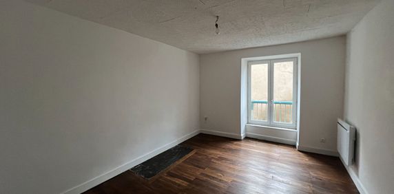 Apartment - Photo 2