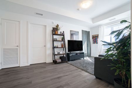 For Lease - 255 Northfield Drive Unit# 407, Waterloo, Ontario - Photo 3