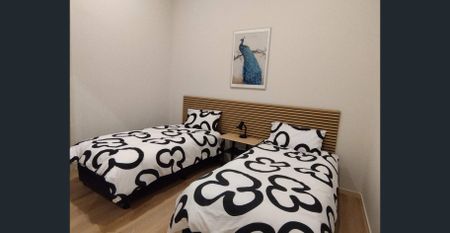 Fully Furnished City Retreat in the Heart of Melbourne - Photo 2