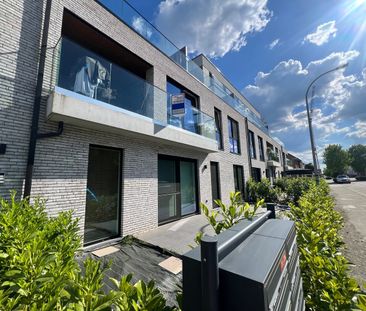 Appartement - Te huur - Photo 2
