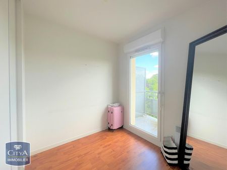 Location Appartement 3 pièces 50m² LIBOURNE 33500 - Photo 3