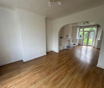 4 bedroom property to rent - Photo 2