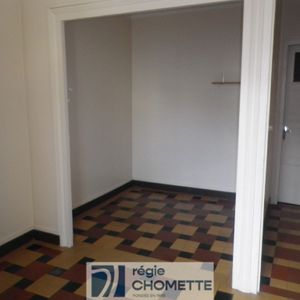CAZENEUVE 3 - Photo 2