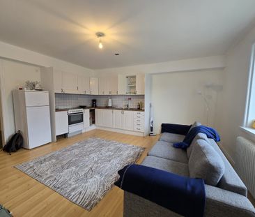 Roslagsvägen 16B - Foto 1