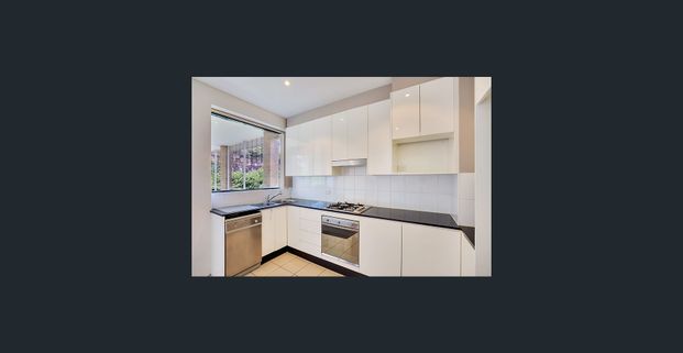 THE CLIFTON - ONE BEDROOM WITH A/C & LARGE BALCONY - Photo 1