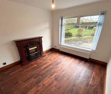 12 Crawfordsburn Road, Bangor, BT19 1BE - Photo 1