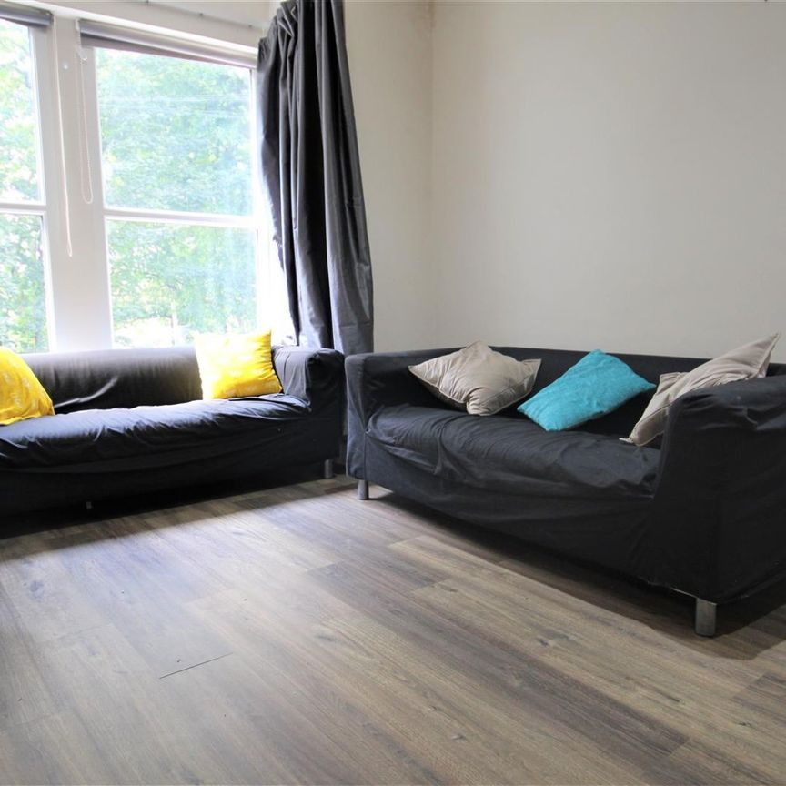 5 bedroom terraced house to rent - Photo 1