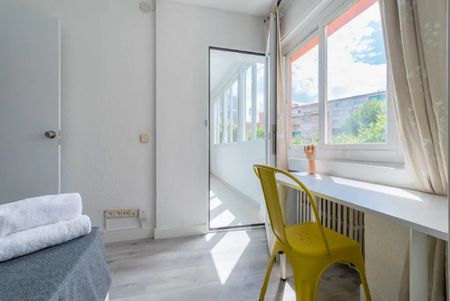 Calle de Agustín de Foxá, Madrid, Community of Madrid 28036 - Photo 5