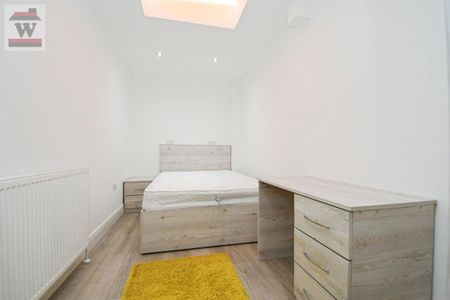 St. Johns Road, Isleworth, TW7 - Photo 5